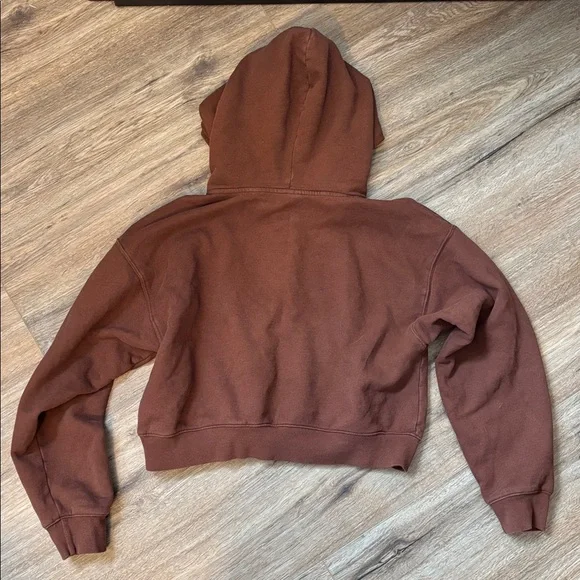 Aritzia/TNA Cropped Brown Zip-Up Hoodie - Picture 4 of 6